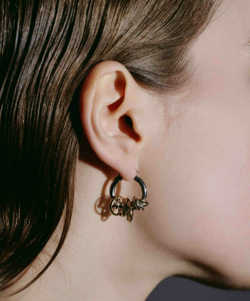 LAPUIS] Coil around pierced earrings | CASSELINI ONLINE