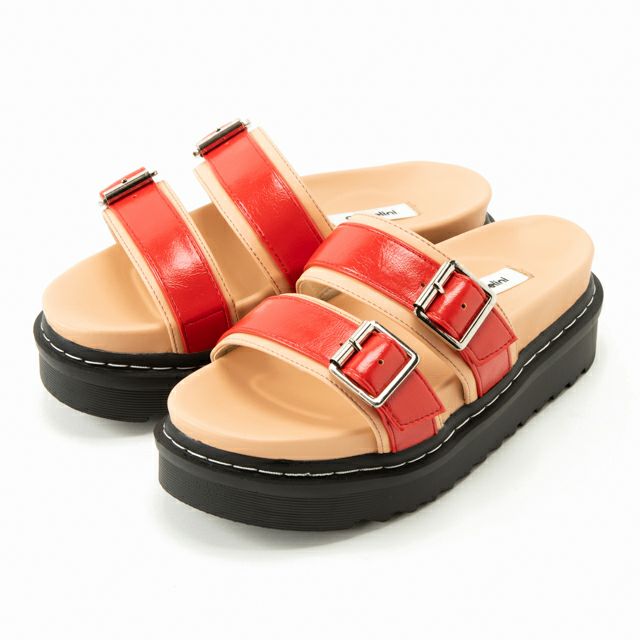 COLOR：レッド