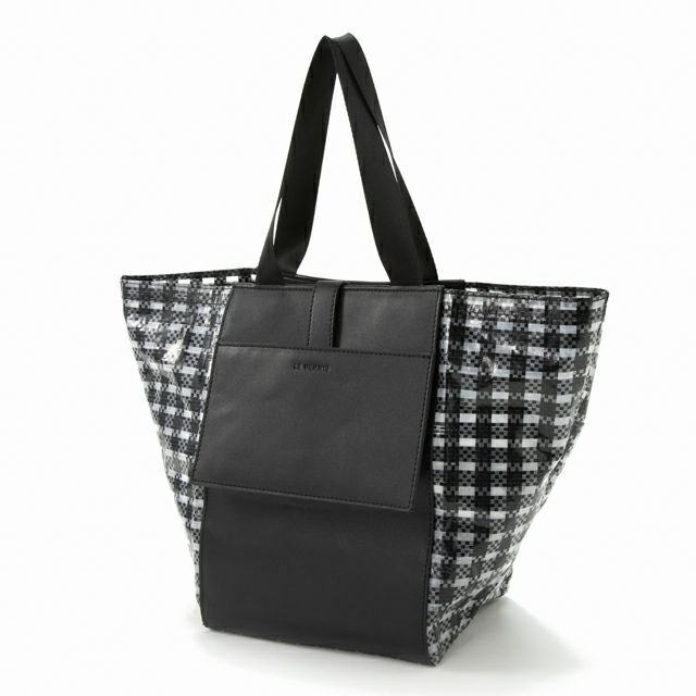 COLOR：ブラック