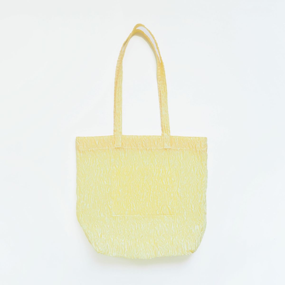 COLOR：イエロー