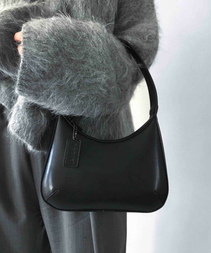 LE VERNIS] Eco leather round bag | CASSELINI ONLINE