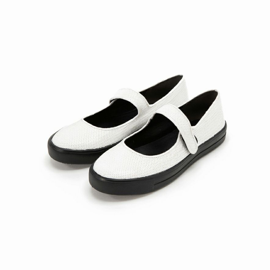 COLOR：ホワイト