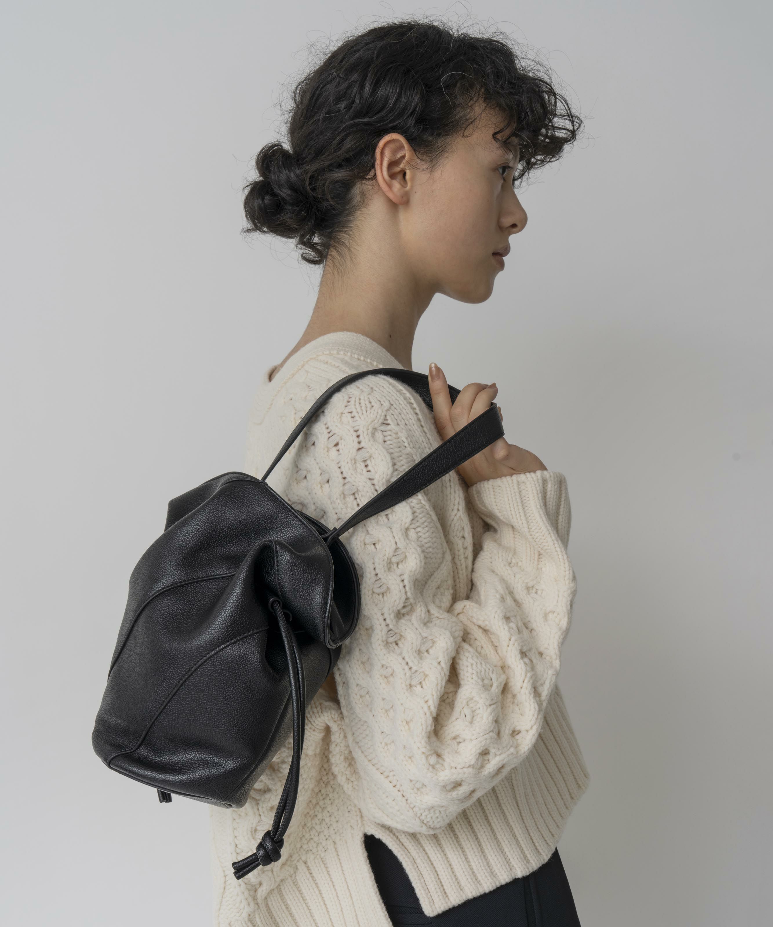 LE VERNIS] Flare drawstring bag | CASSELINI ONLINE SHOP