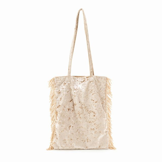 COLOR：アイボリー