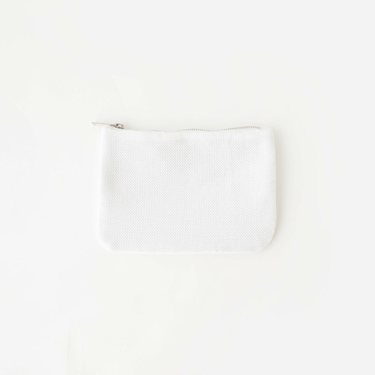 COLOR：ホワイト