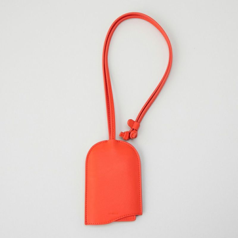 COLOR：レッド