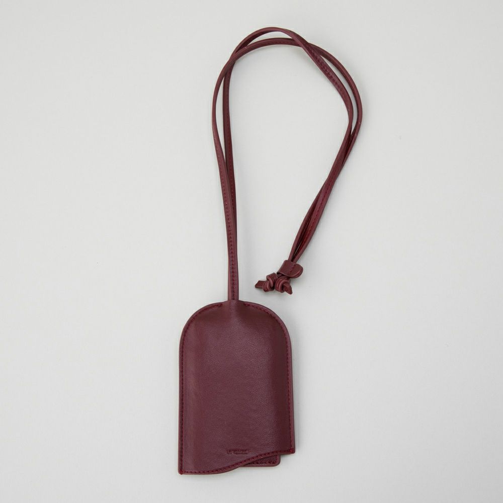 COLOR：ブラウン