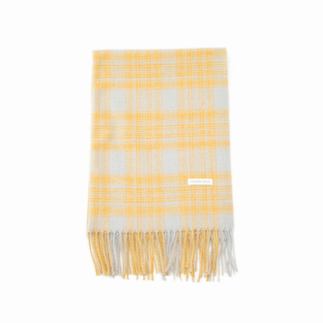 COLOR：イエロー