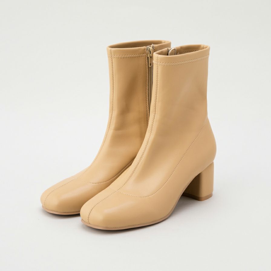 COLOR：ベージュ