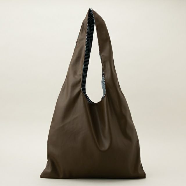 LE VERNIS] Reversible shopping bag | CASSELINI ONLINE