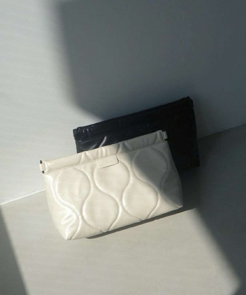 LE VERNIS] Quilting clutch bag | CASSELINI ONLINE