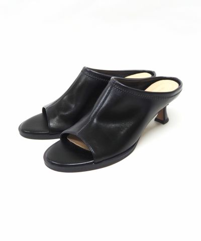 セール】LE VERNIS / Toe ring サンダル（23.5～24.5cm