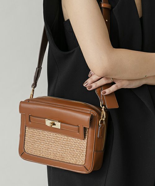 LE VERNIS] Lou mix shoulder bag | CASSELINI ONLINE