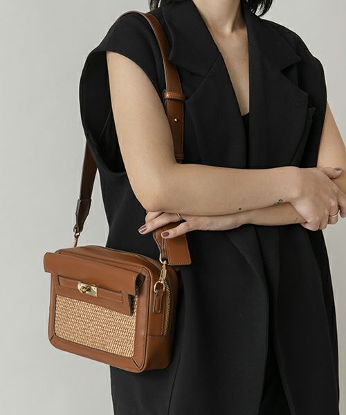 LE VERNIS] Lou mix shoulder bag | CASSELINI ONLINE