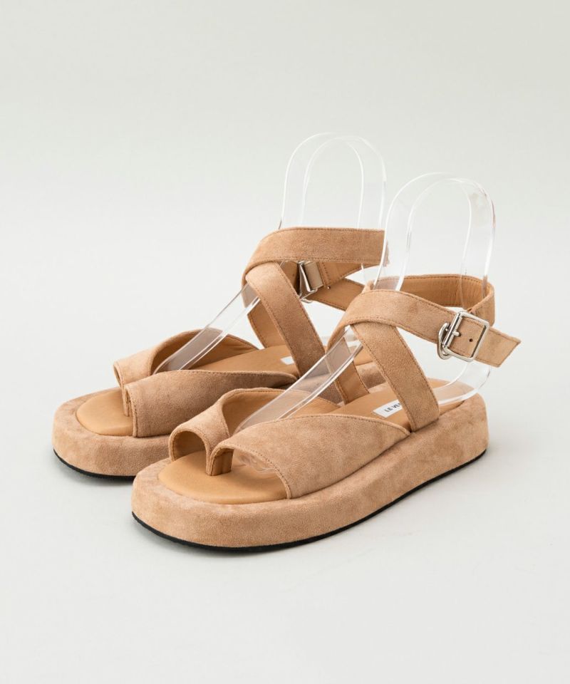 LOUIS VUITTON MONOGRAM VERNIS THONG SANDALS – Caroline's Fashion Luxuries