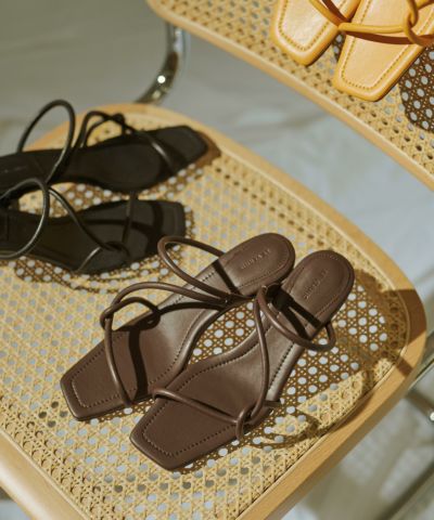 LE VERNIS] Tube cross sandals | CASSELINI ONLINE