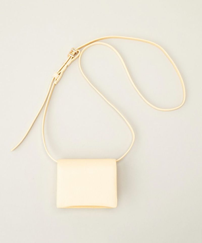 LE VERNIS] Boxy mini pochette | CASSELINI ONLINE