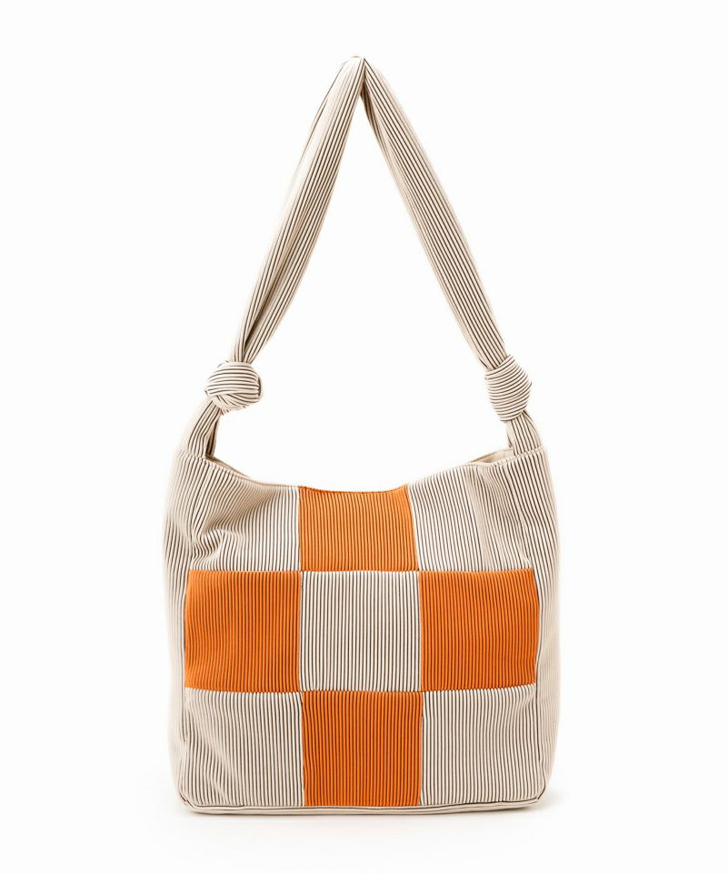 COLOR：オレンジ