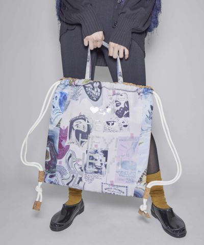 小悪魔ピエロ♡✨Casselini メタリックシルバー　リュックサック Casselini メタリックシルバー リュックサック - メルカリ