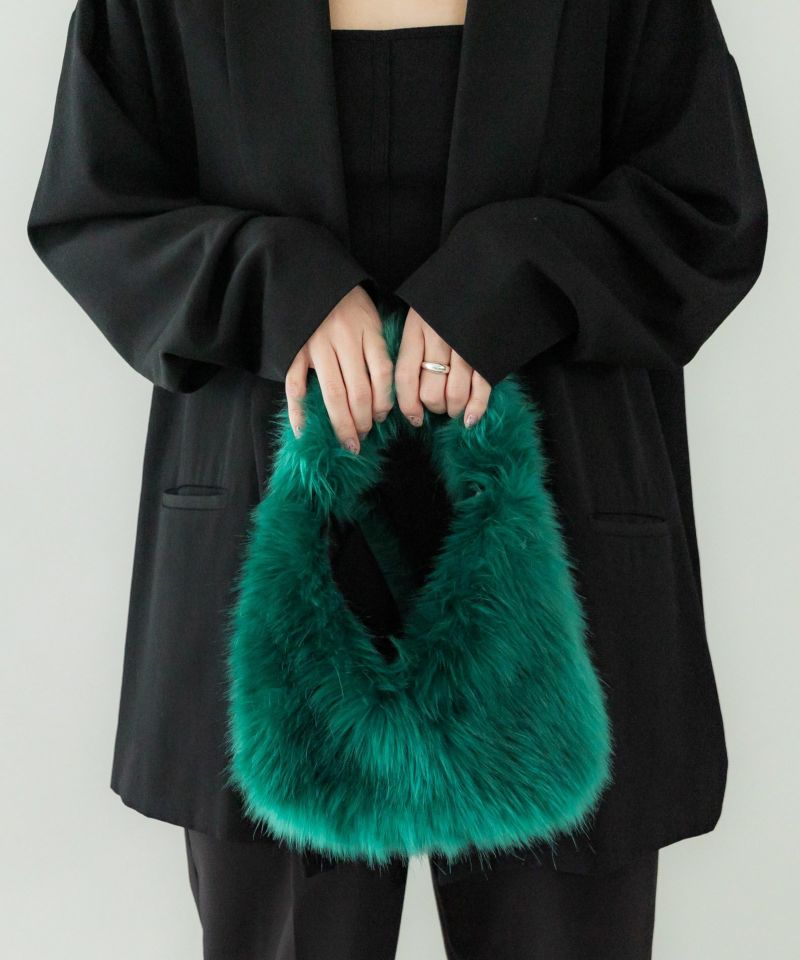 LE VERNIS] Fake fur mini bag | CASSELINI ONLINE