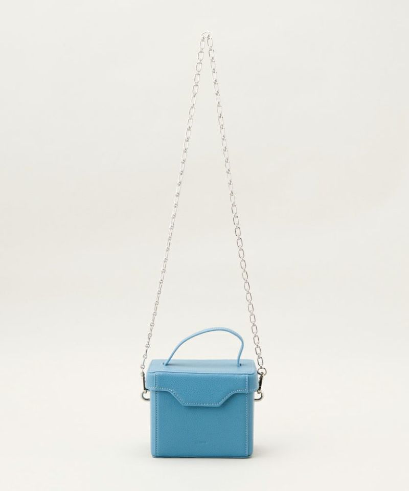 LE VERNIS] Boxy vanity bag | CASSELINI ONLINE