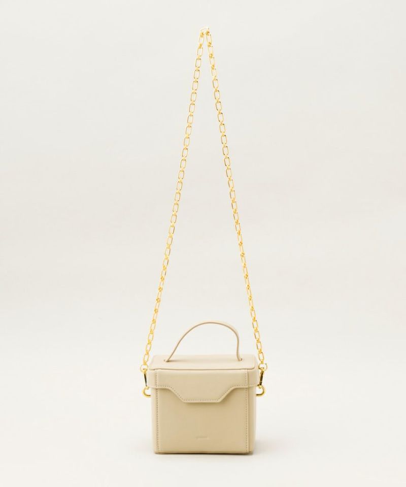 LE VERNIS】BOXY SQUARE BAG | LANDWARDS（ランドワーズ）公式通販
