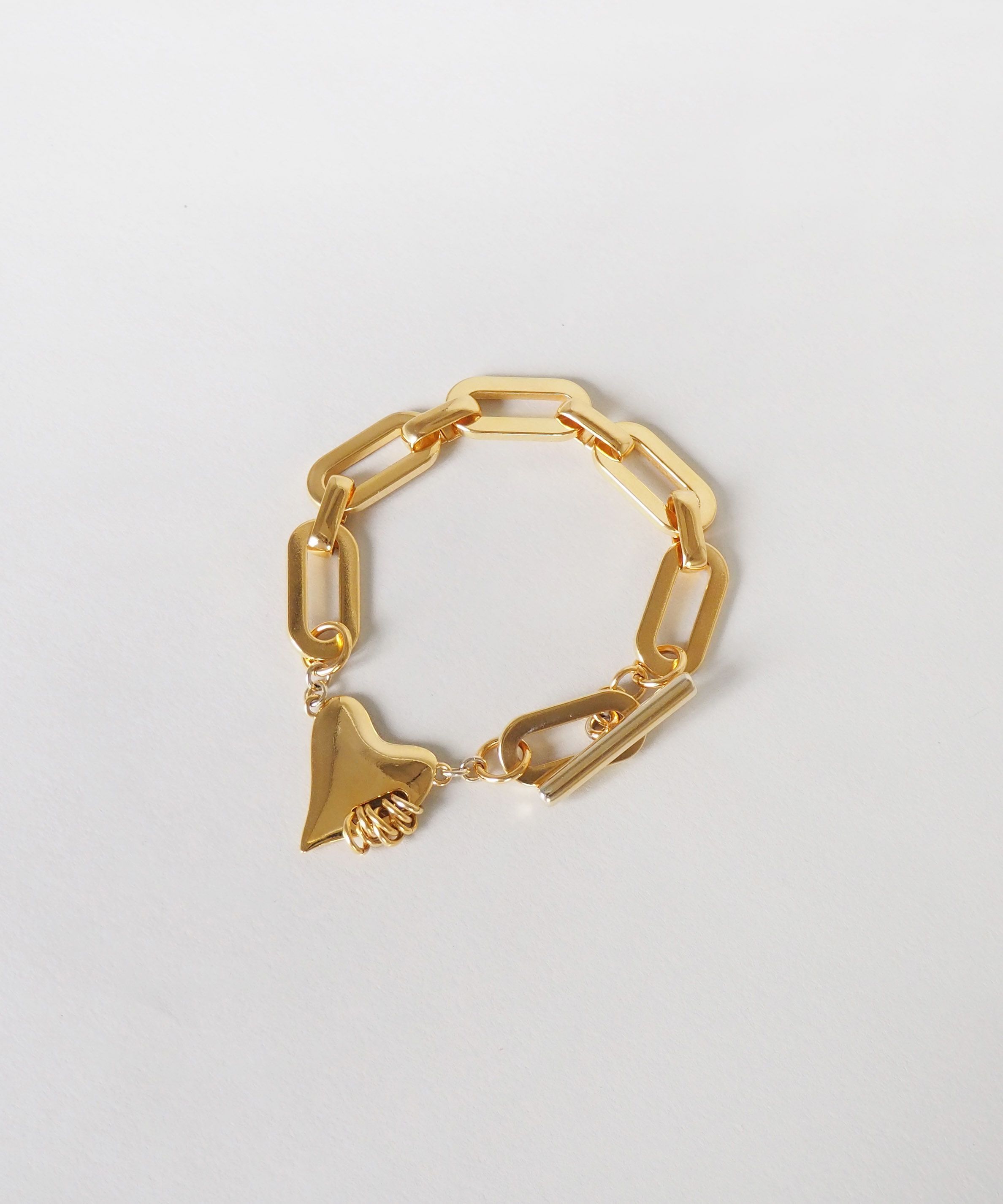 LAPUIS] Coil heart bracelet | CASSELINI ONLINE SHOP
