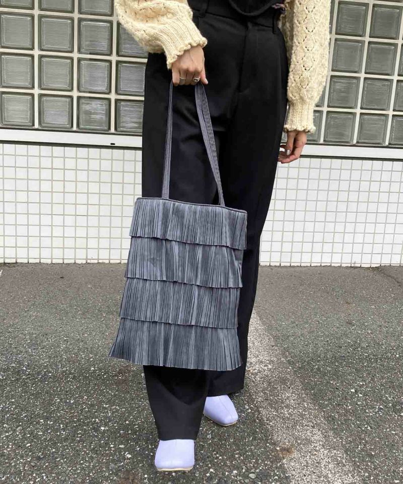 Casselini　キャセリーニ　フリルバッグパック　ブラック　新品未使用 ナイロンフリルリュック | キャセリーニ(CASSELINI) 公式