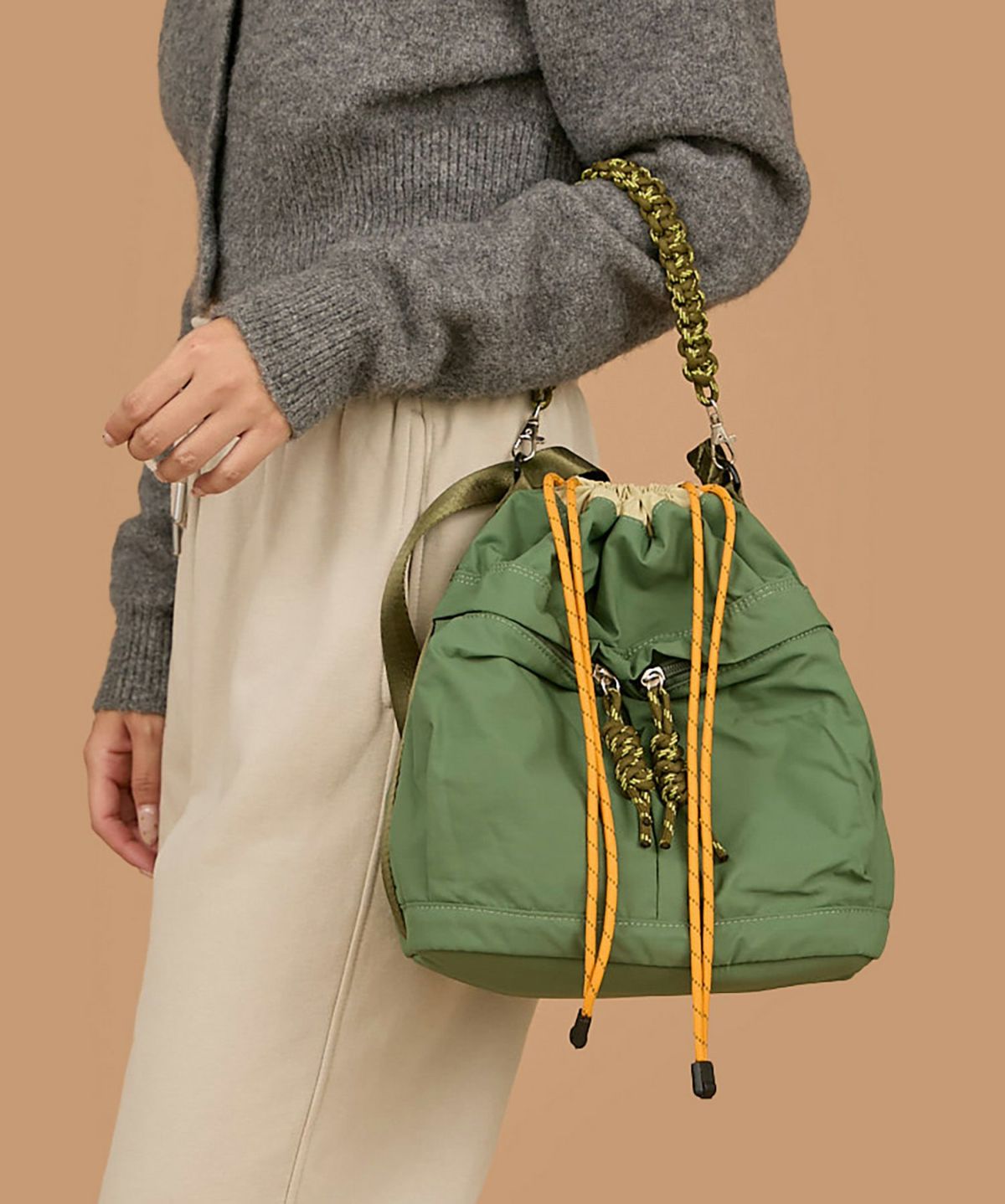 COLOR：グリーン