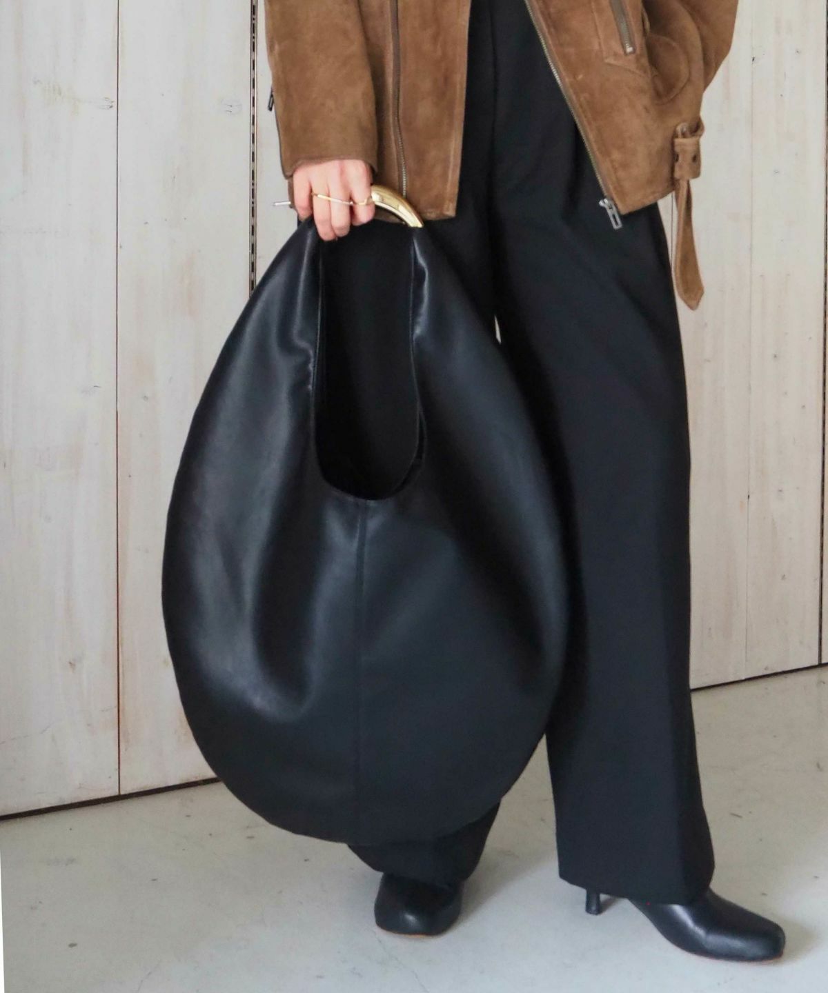 LE VERNIS] Sculpture bag M | CASSELINI ONLINE