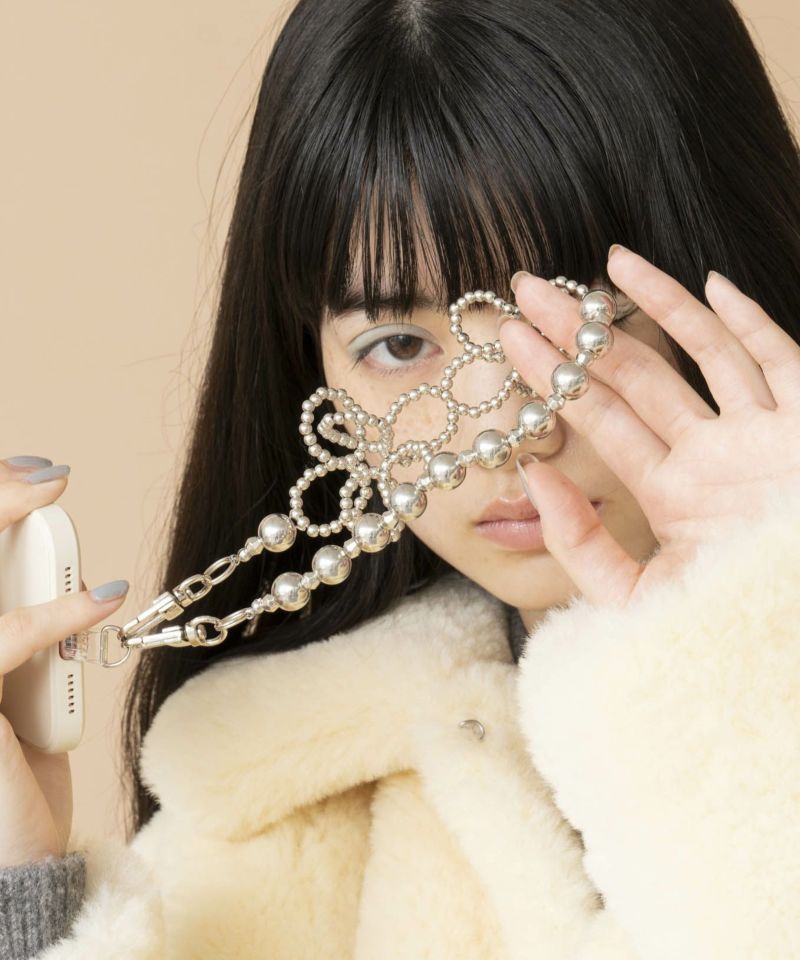 Casselini(キャセリーニ)フラワービーズハンドストラップ | CASSELINI