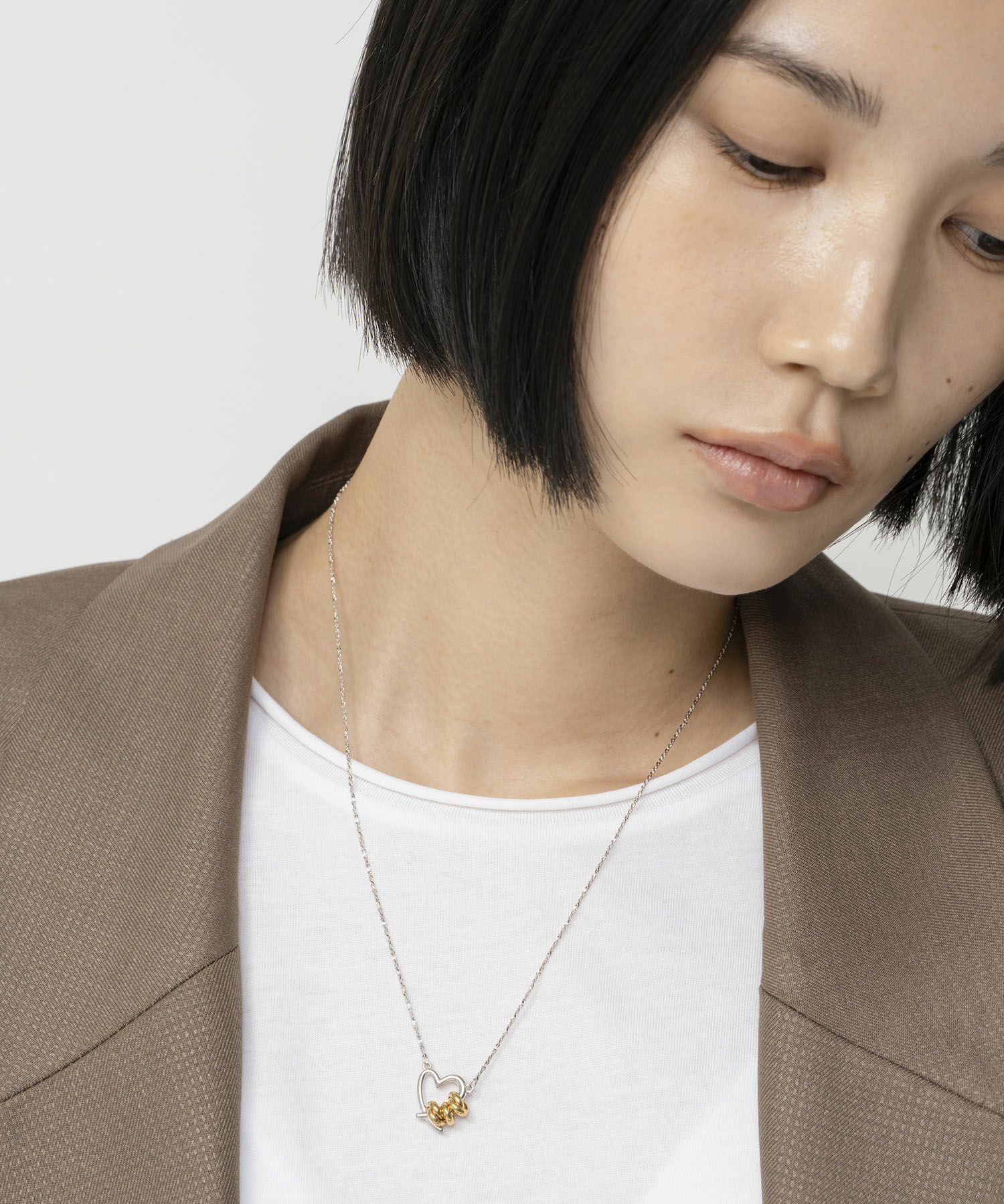 LAPUIS] Line coil heart necklace B | CASSELINI ONLINE SHOP