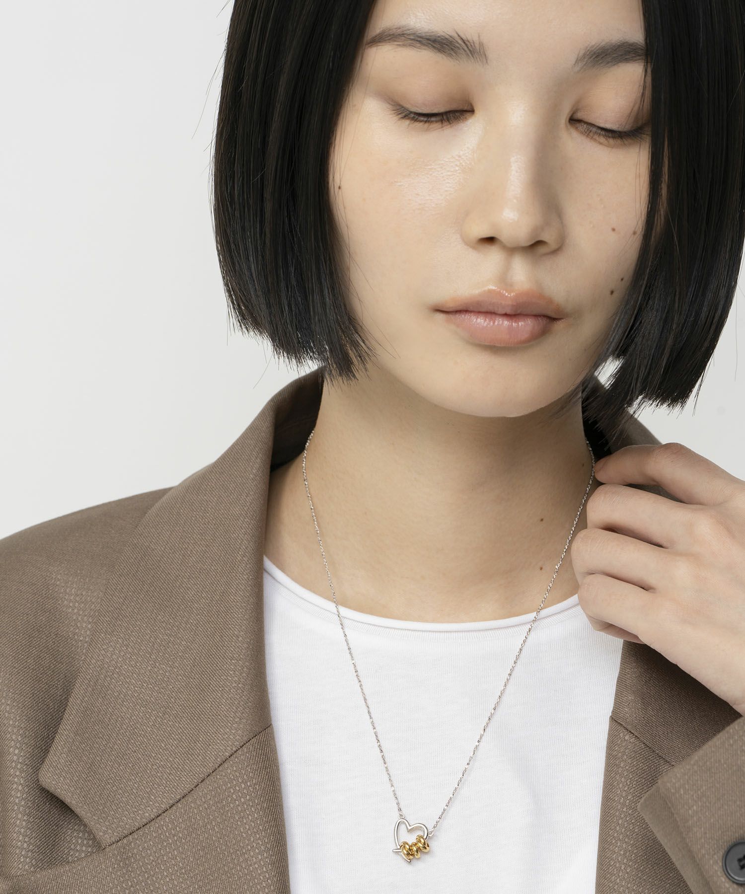 LAPUIS] Line coil heart necklace B | CASSELINI ONLINE SHOP