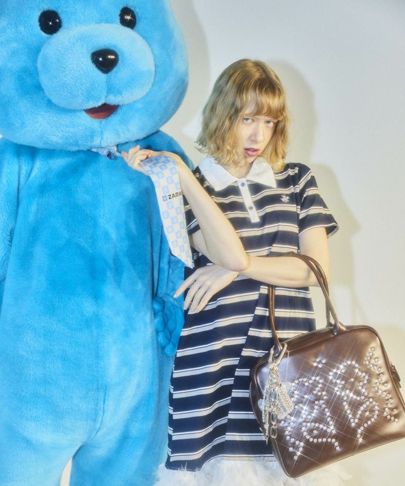 HEY! Mrs ROSE(ヘイ！ミセスローズ)Rhinestone Boston