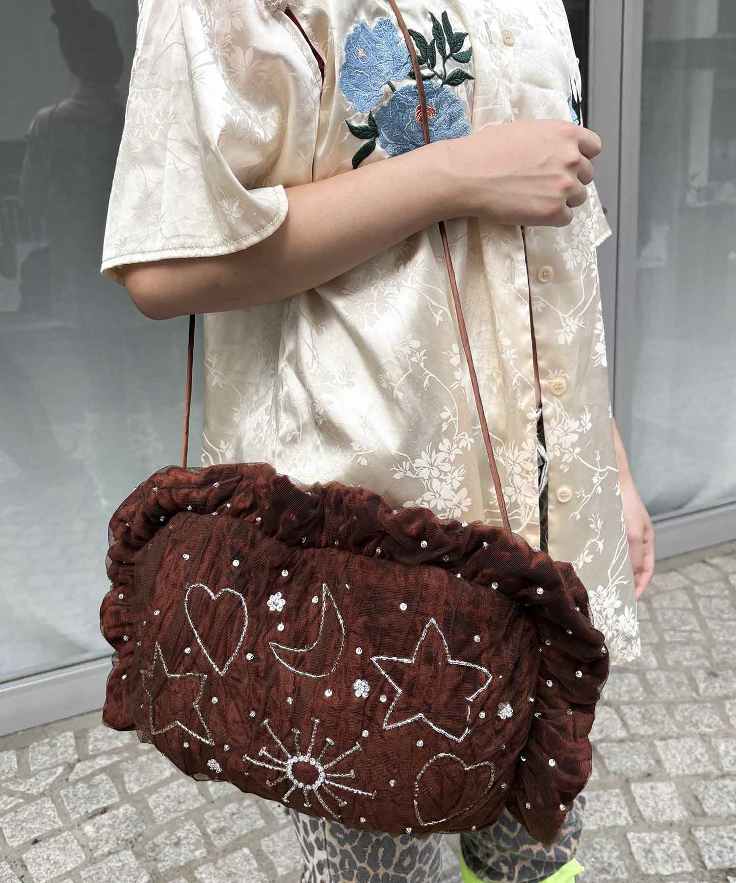 HEY! Mrs ROSE(ヘイ！ミセスローズ)Velvet Gyoza Bag | CASSELINI