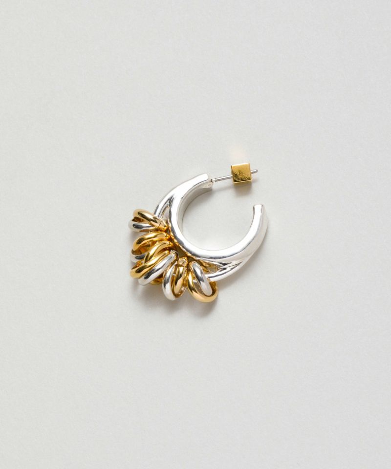 LAPUIS] Volume coil pierced earrings | CASSELINI ONLINE SHOP