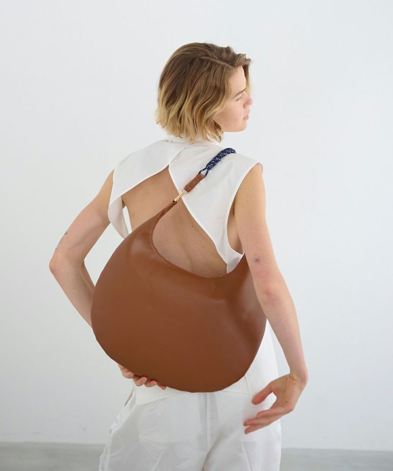 LE VERNIS] Paracord moon bag S (Nylon) | CASSELINI ONLINE SHOP