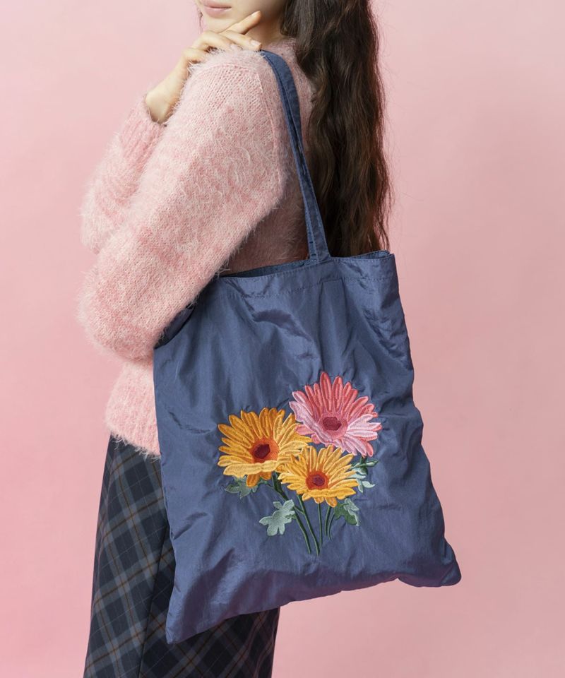 Casselini(キャセリーニ)チアフル刺繍トート | CASSELINI ONLINE