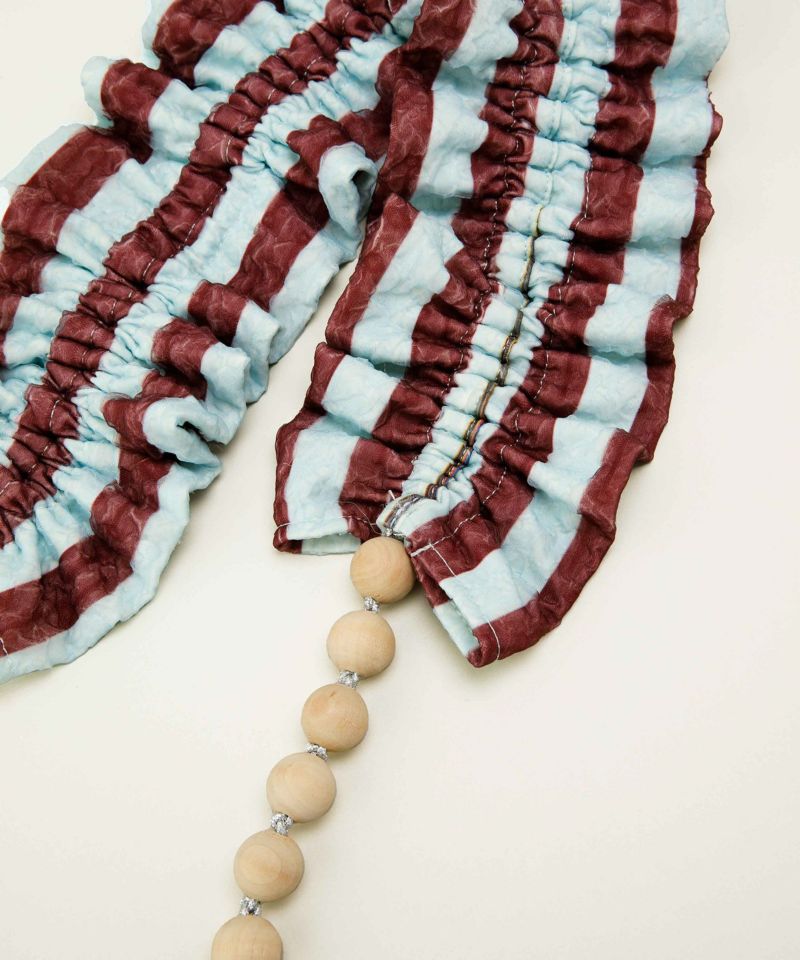 ビーズ付きフリル Casselini(キャセリーニ)プリントフリルモバイルショルダー