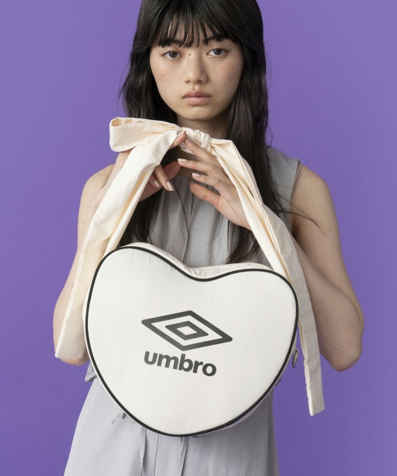 UMBRO × Casselini 2WAYハートショルダー(ブルー　新作 Casselini(キャセリーニ)【UMBRO × Casselini】2WAYハート