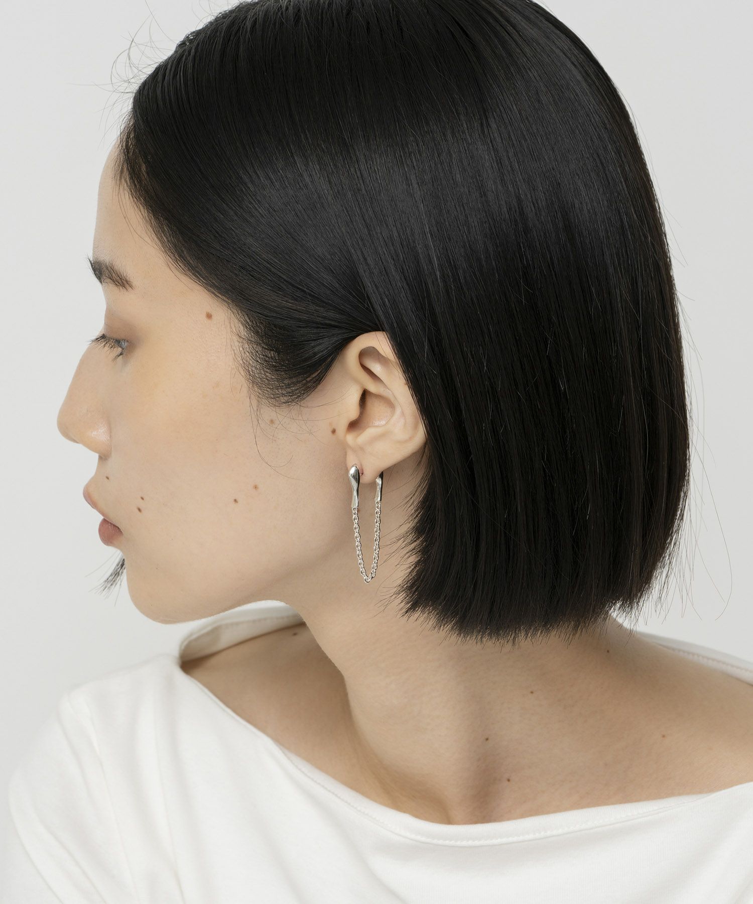 LAPUIS] Nuance chain pierced earrings | CASSELINI ONLINE SHOP