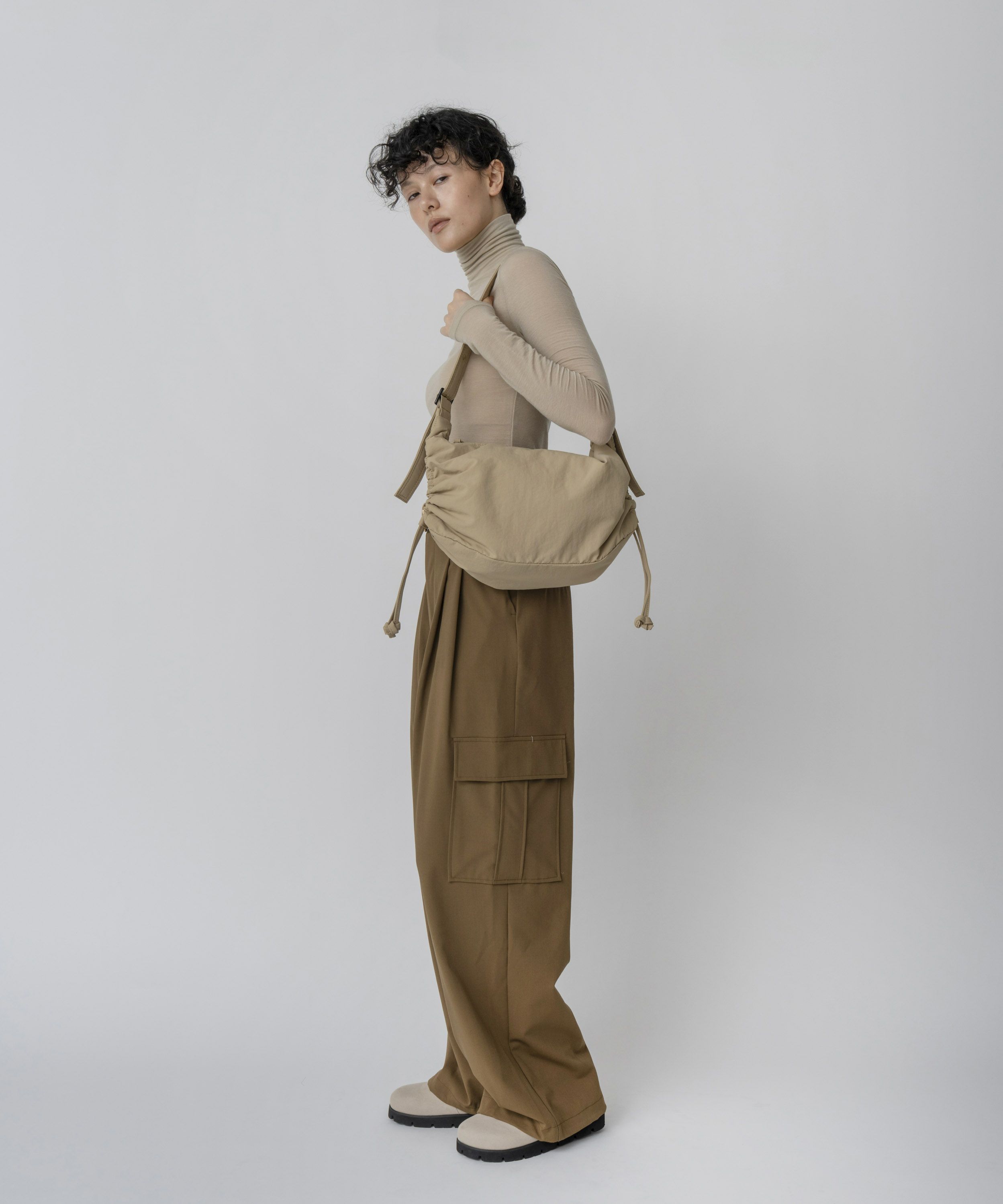 LE VERNIS] Stomach bag S | CASSELINI ONLINE SHOP