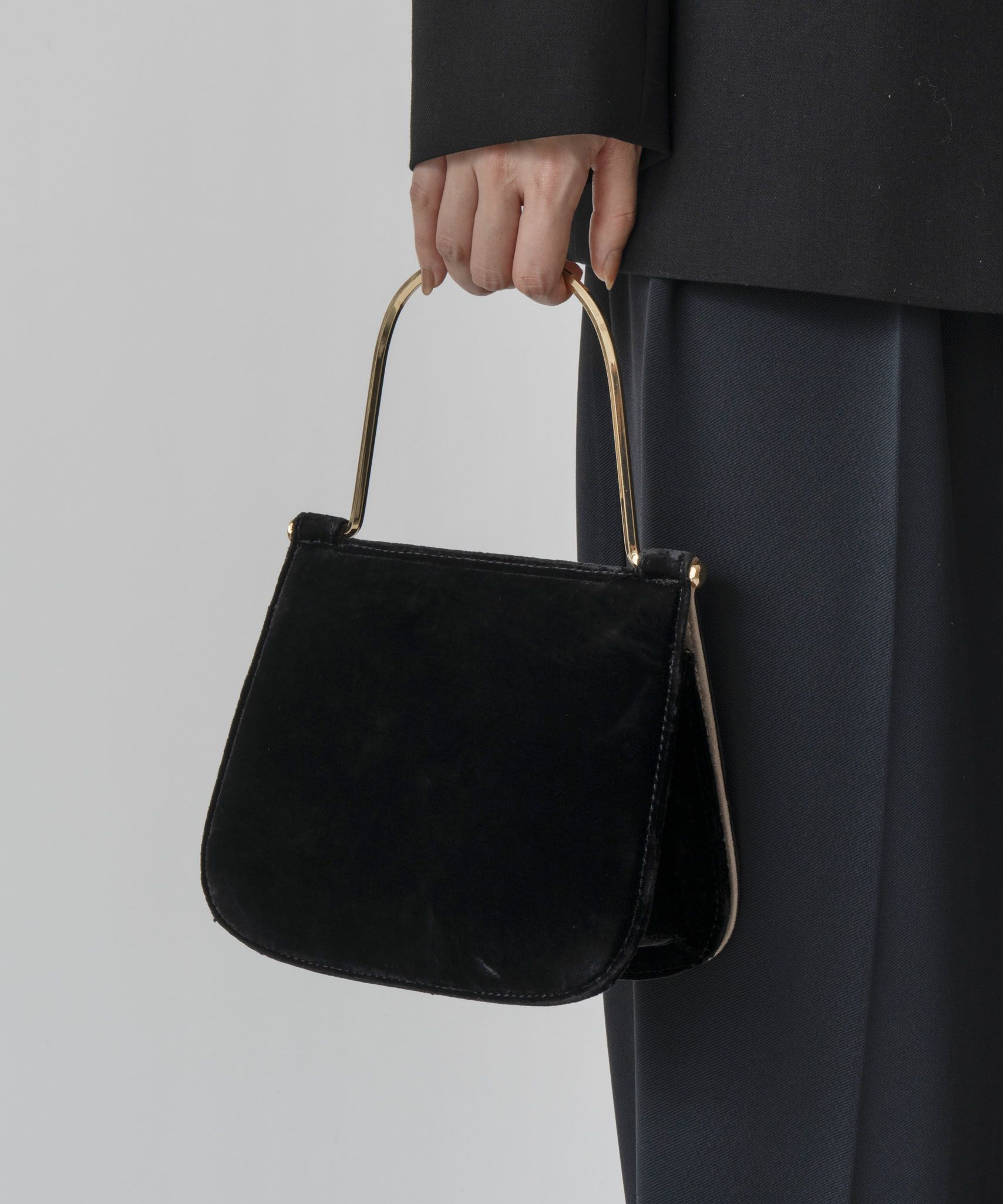 LE VERNIS] Metal handle minibag | CASSELINI ONLINE SHOP