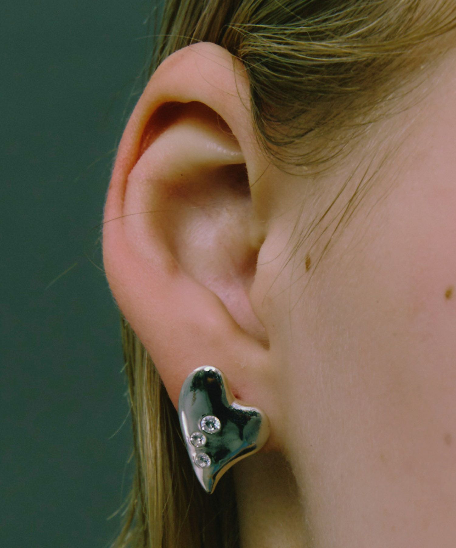 ガブリエラキス アイビーリーフピアス 14K シルバー LAPUIS] Garden heart pierced earrings | CASSELINI ONLINE SHOP