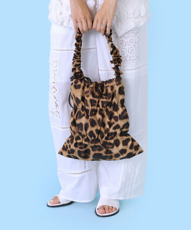 CONTROL FREAK(コントロールフリーク)ギャザーフラット2WAYバッグ