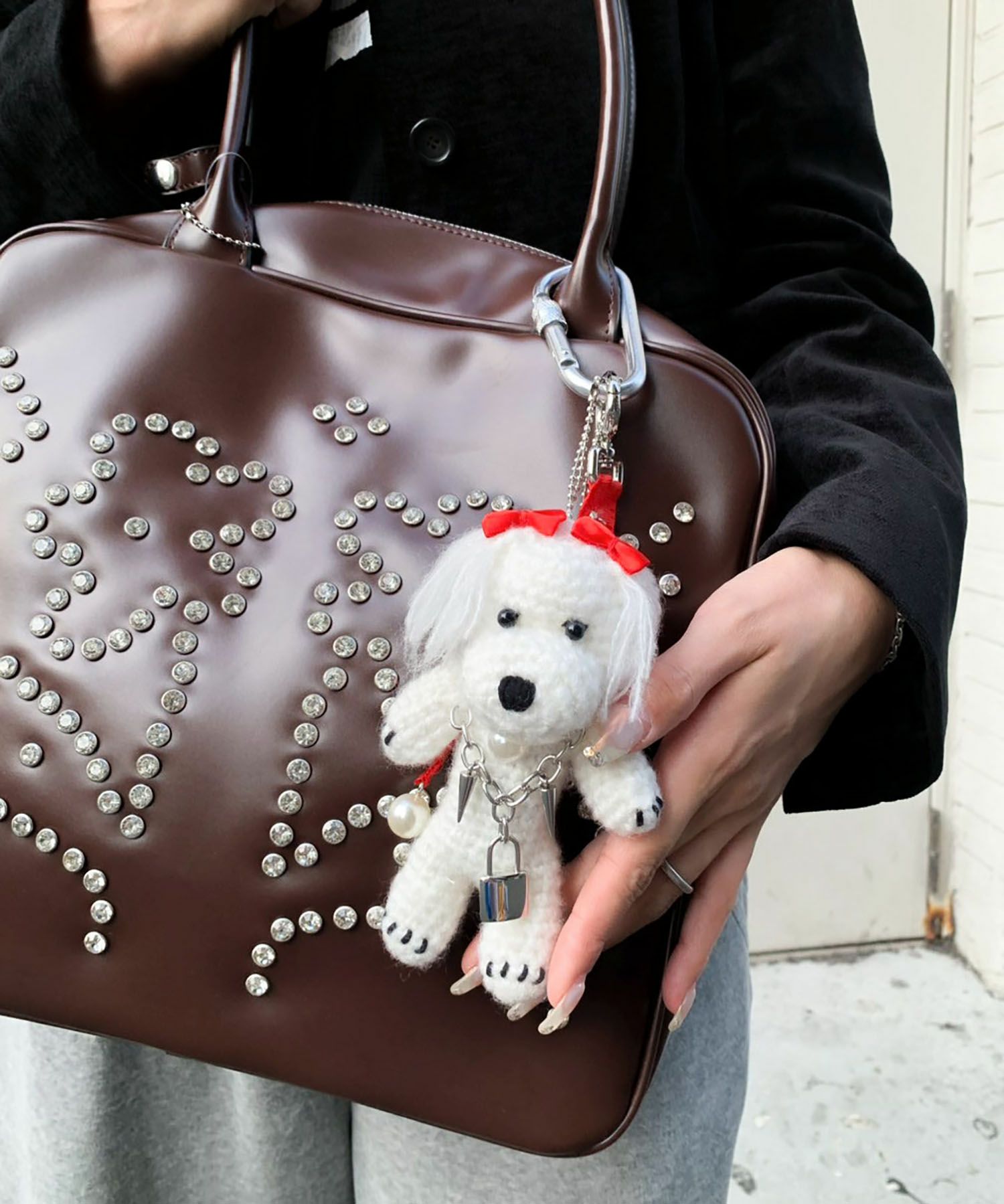 新品　HEY! Mrs ROSE HEY! lHandleBAG 犬　猫 HEY! Mrs ROSE(ヘイ！ミセスローズ)Crochet Dog LipCharm | CASSELINI