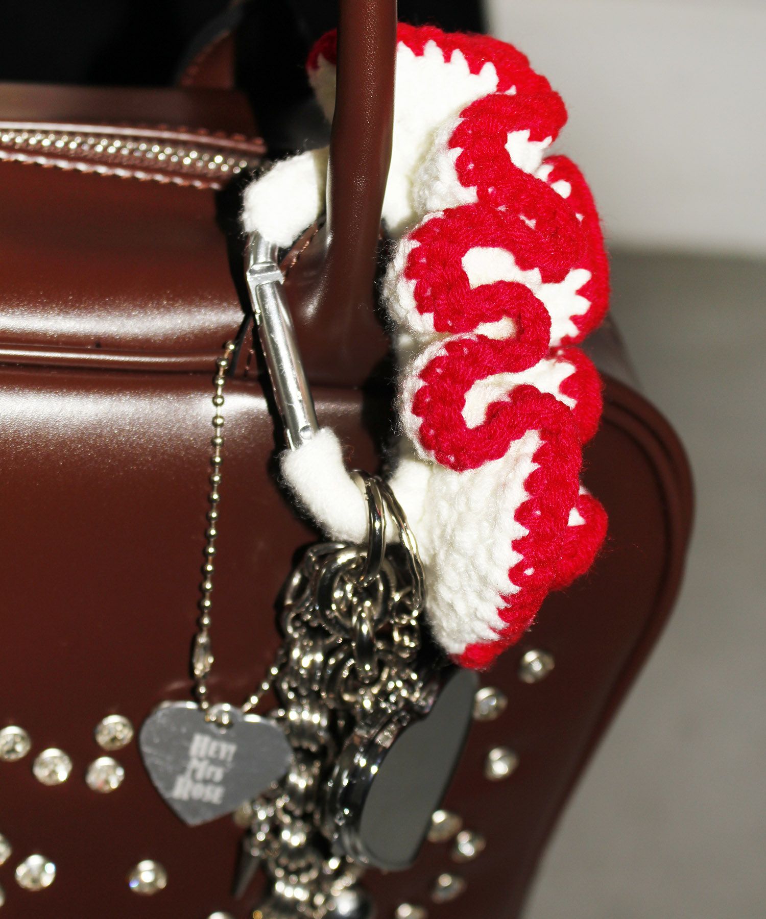 HEY! Mrs ROSE(ヘイ！ミセスローズ)Frill & Chain Charm | CASSELINI