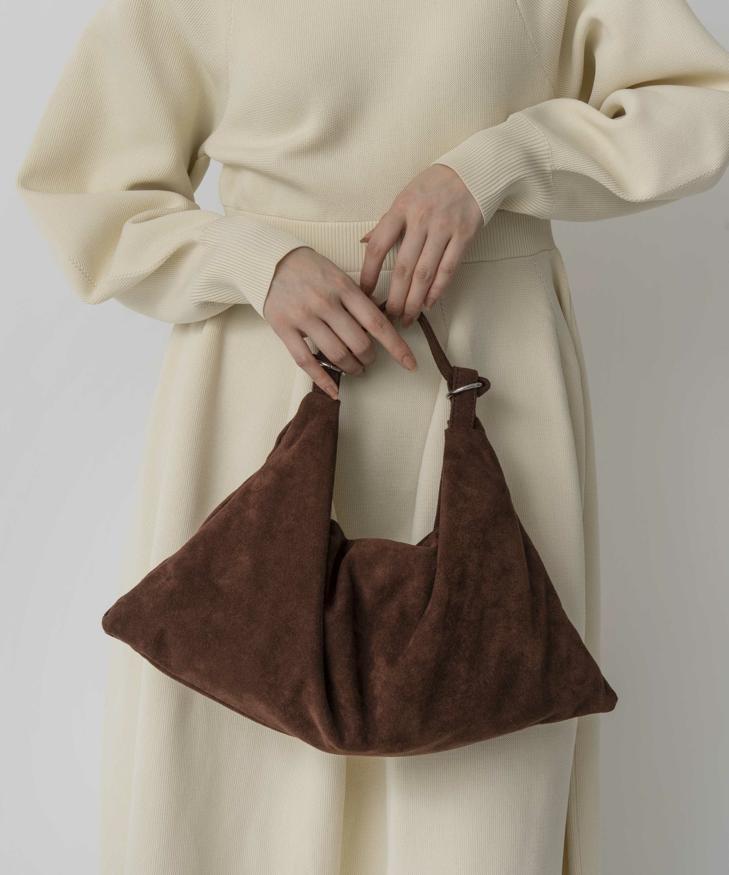 LE VERNIS] Triangle bag | CASSELINI ONLINE SHOP