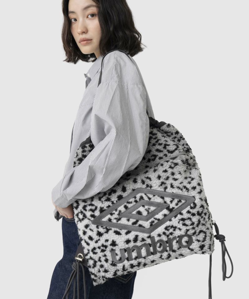 キャセリーニ×アンブロ☆フェイクボアナップサック CASSELINI｜[UMBRO×Casselini]フェイクボアナップサック