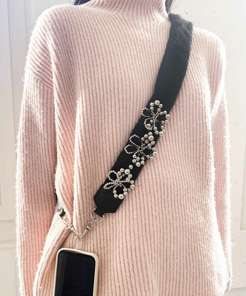 Casselini(キャセリーニ)ビーズファーモバイルショルダー | CASSELINI